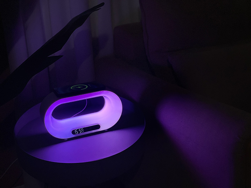 弘沃无线充智能氛围灯 - 缔造个性化光影，照亮生活乐趣